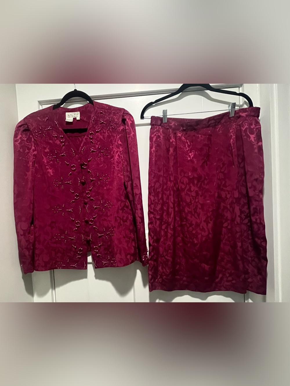 Vintage In The Mood Magenta/Cranberry Beaded Damask Skirt Jacket Set Size 14